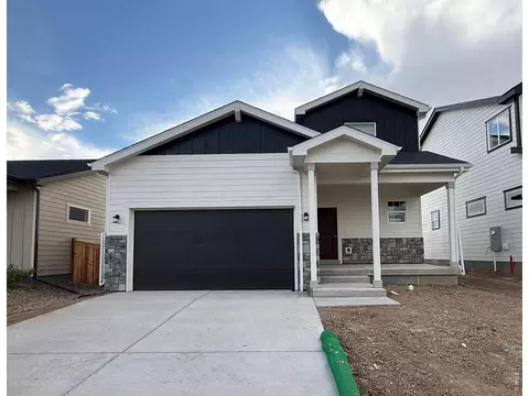 740 Ayrshire Rd, Johnstown, CO 80534