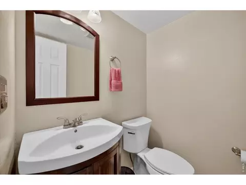 Bath - 8096 Lee Ct, Arvada, CO 80005 photo 1 of 5