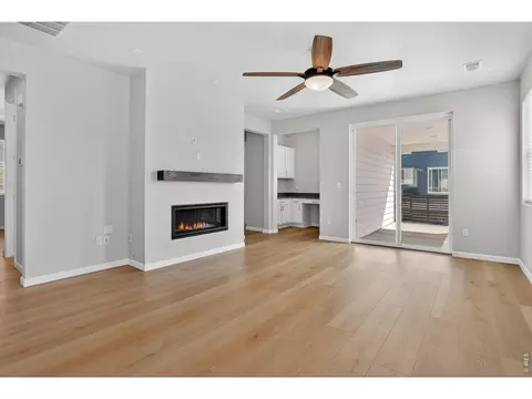 Living - 26984 E Archer Ave, Aurora, CO 80018 photo 5 of 7