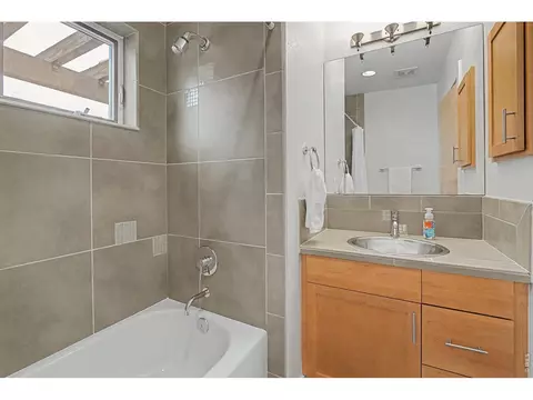 Bath - 5055 Ralston St #A, Boulder, CO 80304 photo 7 of 9