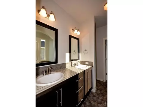 Bath - 1145 Bitterroot Ct, Johnstown, CO 80534 photo 3 of 5