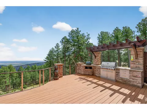 Exterior - 820 Peakview Rd, Boulder, CO 80302 photo 3 of 7