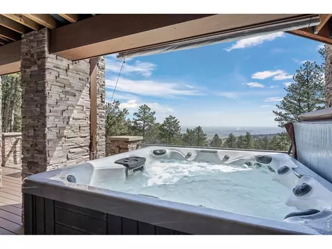 Exterior - 820 Peakview Rd, Boulder, CO 80302 photo 5 of 7