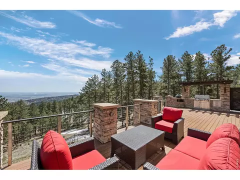 Exterior - 820 Peakview Rd, Boulder, CO 80302 photo 4 of 7