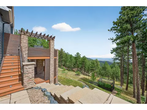 Exterior - 820 Peakview Rd, Boulder, CO 80302 photo 7 of 7
