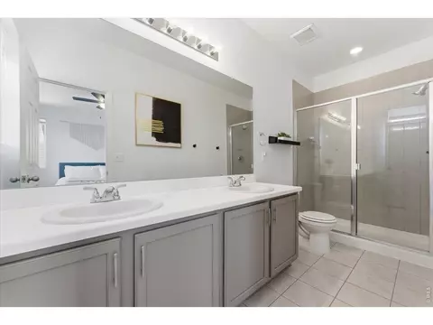 Bath - 5330 Spalding Pl, Longmont, CO 80504 photo 1 of 5