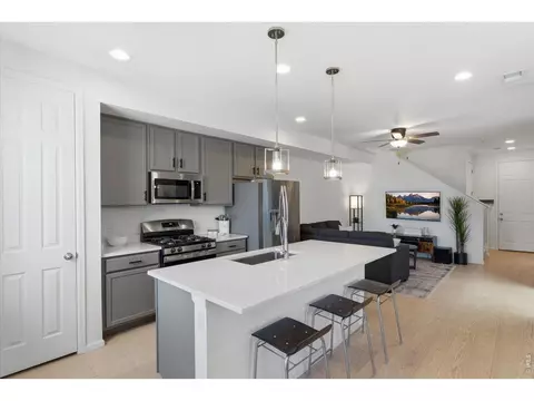 Kitchen - 5330 Spalding Pl, Longmont, CO 80504 photo 1 of 5