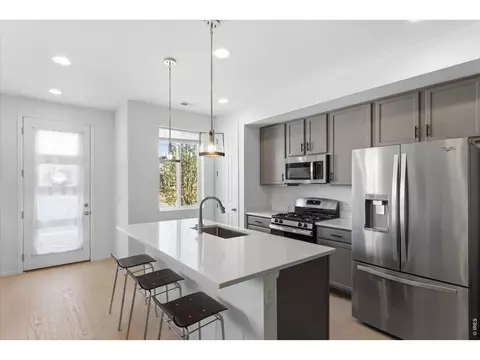 Kitchen - 5330 Spalding Pl, Longmont, CO 80504 photo 2 of 5