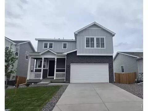 894 Harvard St, Johnstown, CO 80534