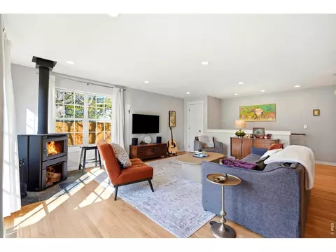 Living - 2865 Madera Ct, Boulder, CO 80301 photo 2 of 4