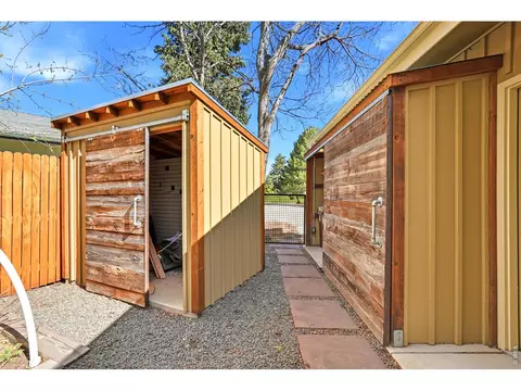 Exterior - 2865 Madera Ct, Boulder, CO 80301 photo 6 of 9