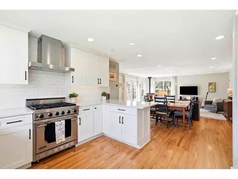 Kitchen - 2865 Madera Ct, Boulder, CO 80301 photo 5 of 7