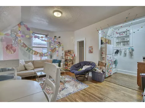 Living - 1034 Spruce St, Boulder, CO 80302 photo 1 of 2