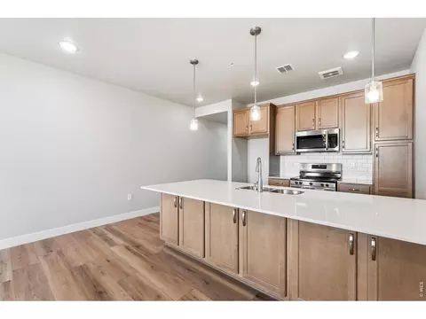 968 Birdwhistle Ln #6, Fort Collins, CO 80524