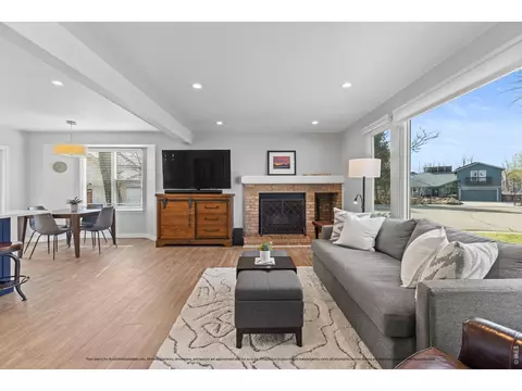 Living - 3868 Campo Ct, Boulder, CO 80301 photo 2 of 3
