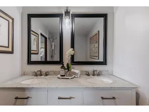 Bath - 404 Wewoka Dr, Boulder, CO 80303 photo 3 of 3