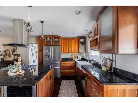 Kitchen - 404 Wewoka Dr, Boulder, CO 80303 photo 2 of 4
