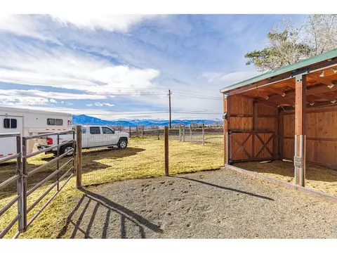 Exterior - 404 Wewoka Dr, Boulder, CO 80303 photo 9 of 16
