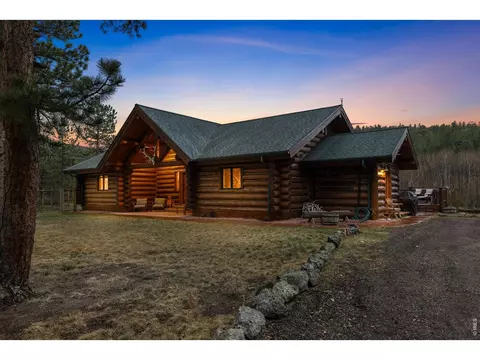 Exterior - 470 Big John Rd, Lyons, CO 80540 photo 2 of 10