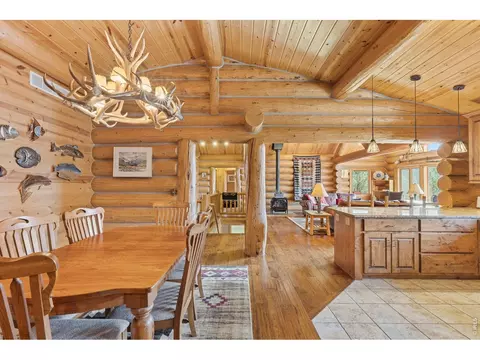 Dining - 470 Big John Rd, Lyons, CO 80540 photo 2 of 2