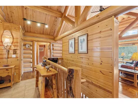 Entry Way - 470 Big John Rd, Lyons, CO 80540 photo 2 of 2