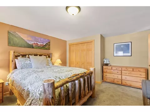 Bedroom - 470 Big John Rd, Lyons, CO 80540 photo 4 of 5