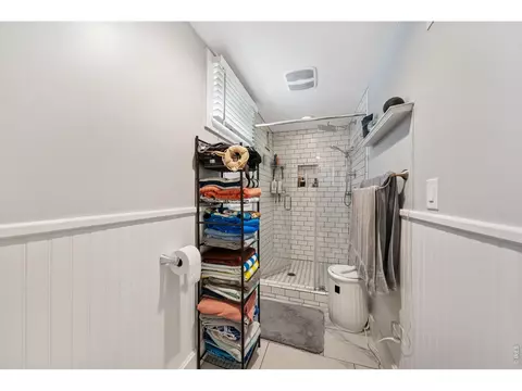 Bath - 413 Everett St, Brush, CO 80723 photo 5 of 5