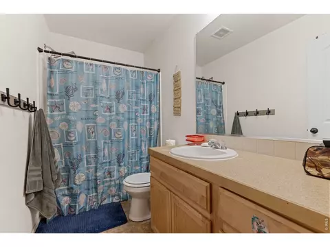 Bath - 324 E 29th St, Greeley, CO 80631 photo 3 of 3