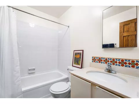 Bath - 1213 Primos Rd, Boulder, CO 80302 photo 1 of 2