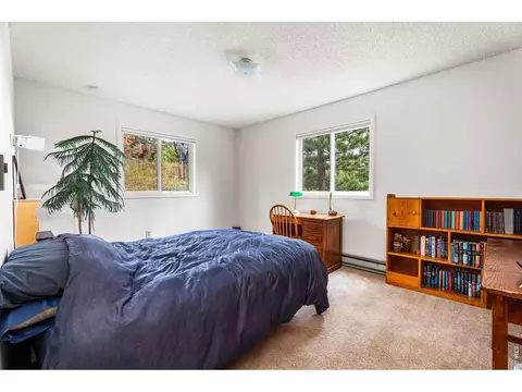 Bedroom - 1213 Primos Rd, Boulder, CO 80302 photo 3 of 4