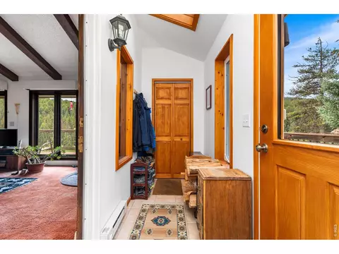 Entry Way - 1213 Primos Rd, Boulder, CO 80302 photo 2 of 2