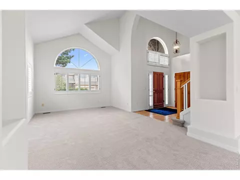 Living - 3726 Barbados Pl, Boulder, CO 80301 photo 2 of 5