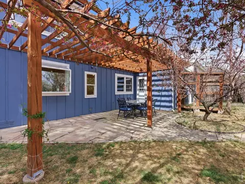 Exterior - 4437 Driftwood Pl, Boulder, CO 80301 photo 7 of 12