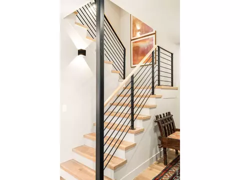 Entry Way - 2116 Pearl St #C, Boulder, CO 80302 photo 2 of 4