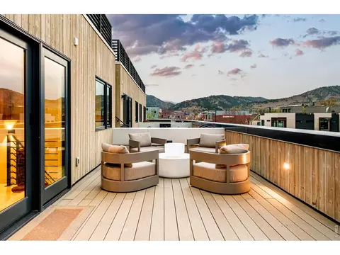 Exterior - 2116 Pearl St #C, Boulder, CO 80302 photo 10 of 11