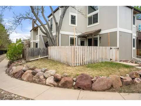 Exterior - 628 Tantra Dr, Boulder, CO 80305 photo 3 of 10