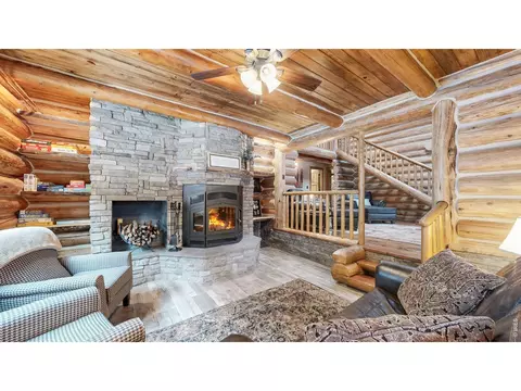 Living - 14142 N Saint Vrain Dr, Lyons, CO 80540 photo 6 of 8