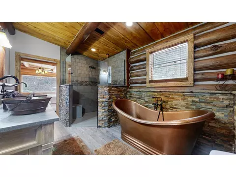 Bath - 14142 N Saint Vrain Dr, Lyons, CO 80540 photo 7 of 7