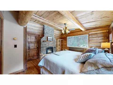 Bedroom - 14142 N Saint Vrain Dr, Lyons, CO 80540 photo 10 of 11