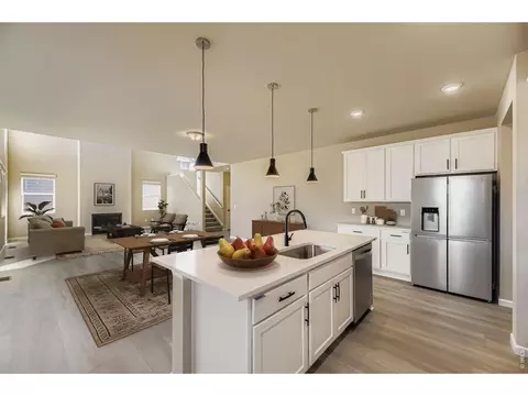 394 Rustic Barn Ln, Berthoud, CO 80513 photo 5