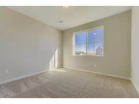 Bedroom - 394 Rustic Barn Ln, Berthoud, CO 80513 photo 4 of 6