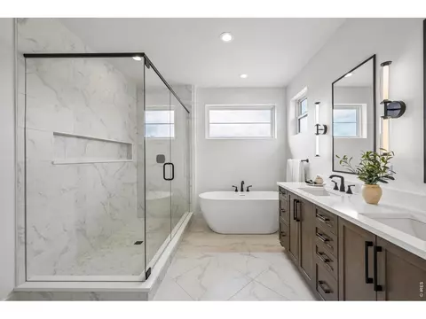 Bath - 882 Eldorado Dr, Superior, CO 80027 photo 3 of 5