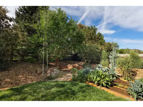 Exterior - 103 Estes Ct, Lyons, CO 80540 photo 4 of 19