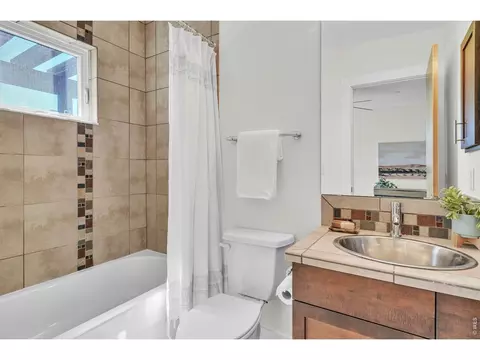 Bath - 5060 Pierre St #E, Boulder, CO 80304 photo 4 of 4