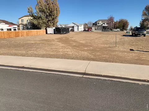541 Jay Ave, Johnstown, CO 80534 photo 2
