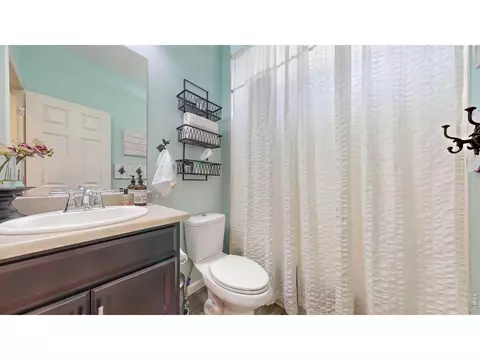 Bath - 6820 Rainier Rd, Timnath, CO 80547 photo 4 of 5