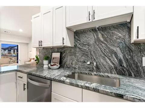 Kitchen - 875 E 78th Ave #9-71, Denver, CO 80229 photo 4 of 7
