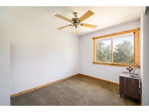 Bedroom - 201 Wild Tiger Rd, Boulder, CO 80302 photo 3 of 5