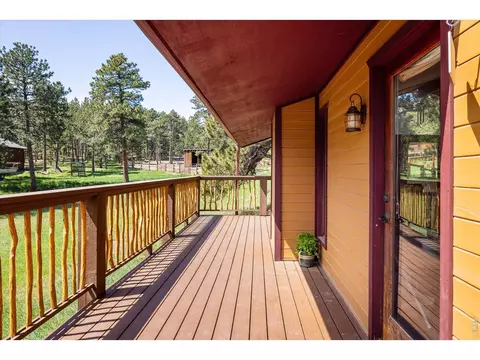 Exterior - 201 Wild Tiger Rd, Boulder, CO 80302 photo 3 of 6