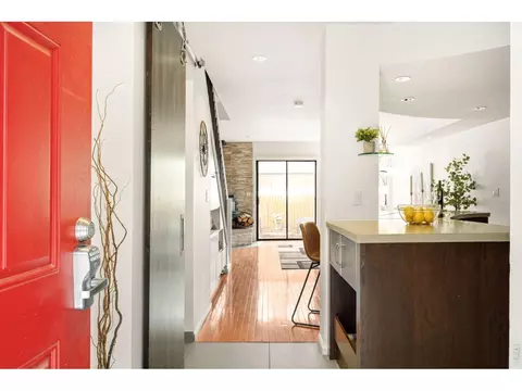 Entry Way - 1039 Maxwell Ave #5, Boulder, CO 80304 photo 1 of 1